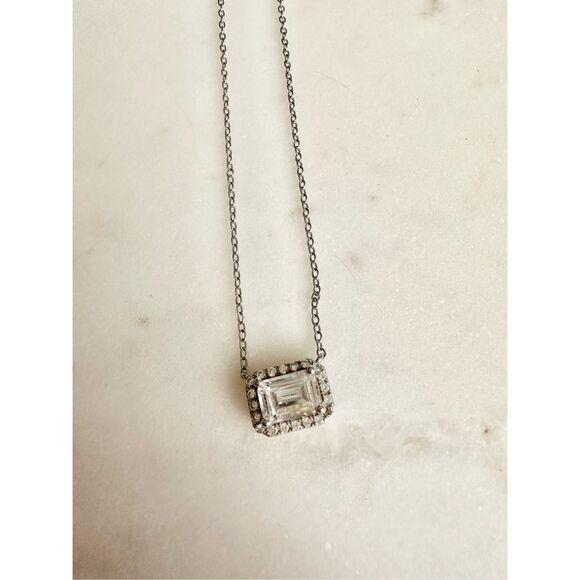 Emerald cut cubic zirconia statement necklace 925  - Picture 4 of 4